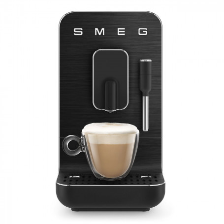 Machine à café expresso automatique avec broyeur intégré SMEG Noir  BCC02FBMEU